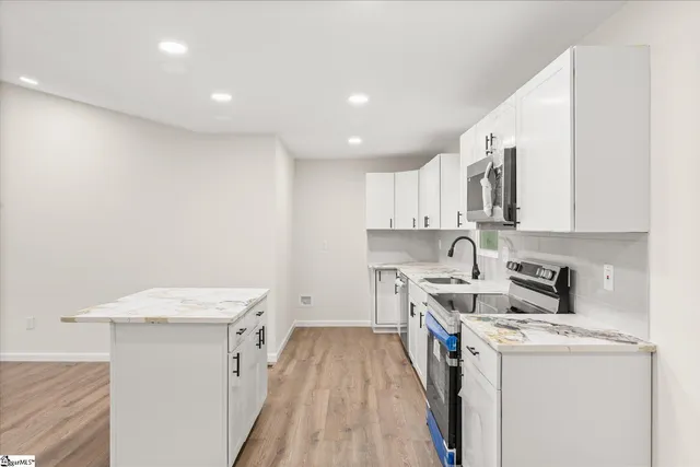 $298,500 | 750 Cherokee Road, Pelzer, SC 29669