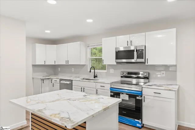 $298,500 | 750 Cherokee Road, Pelzer, SC 29669