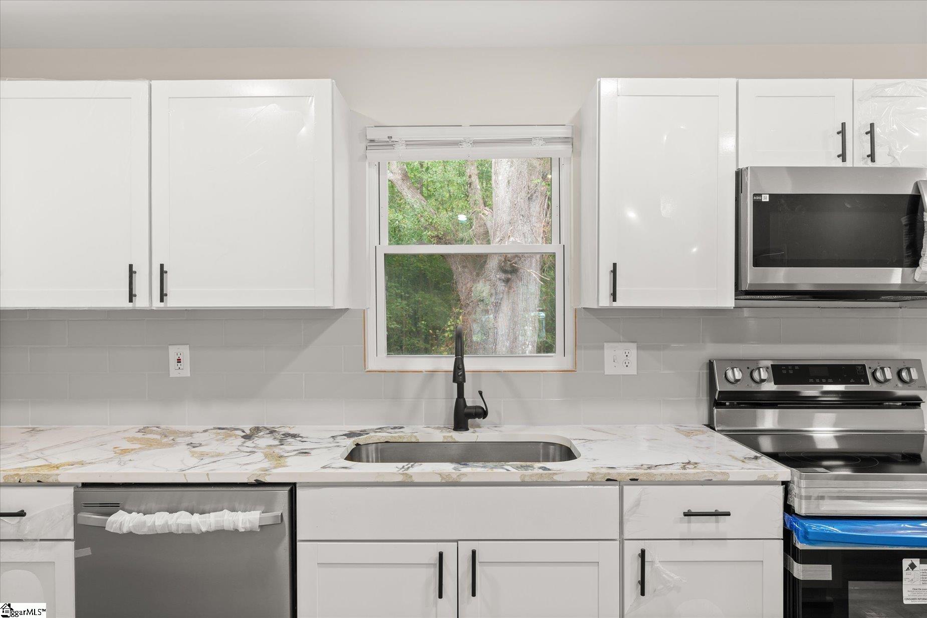 750 Cherokee Road Pelzer, SC 29669 - Photo 18 of 48