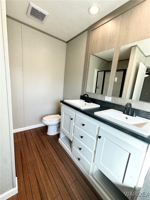463 Santa Maria Road Bullhead City, AZ 86442 - Photo 21 of 32 Bathroom
