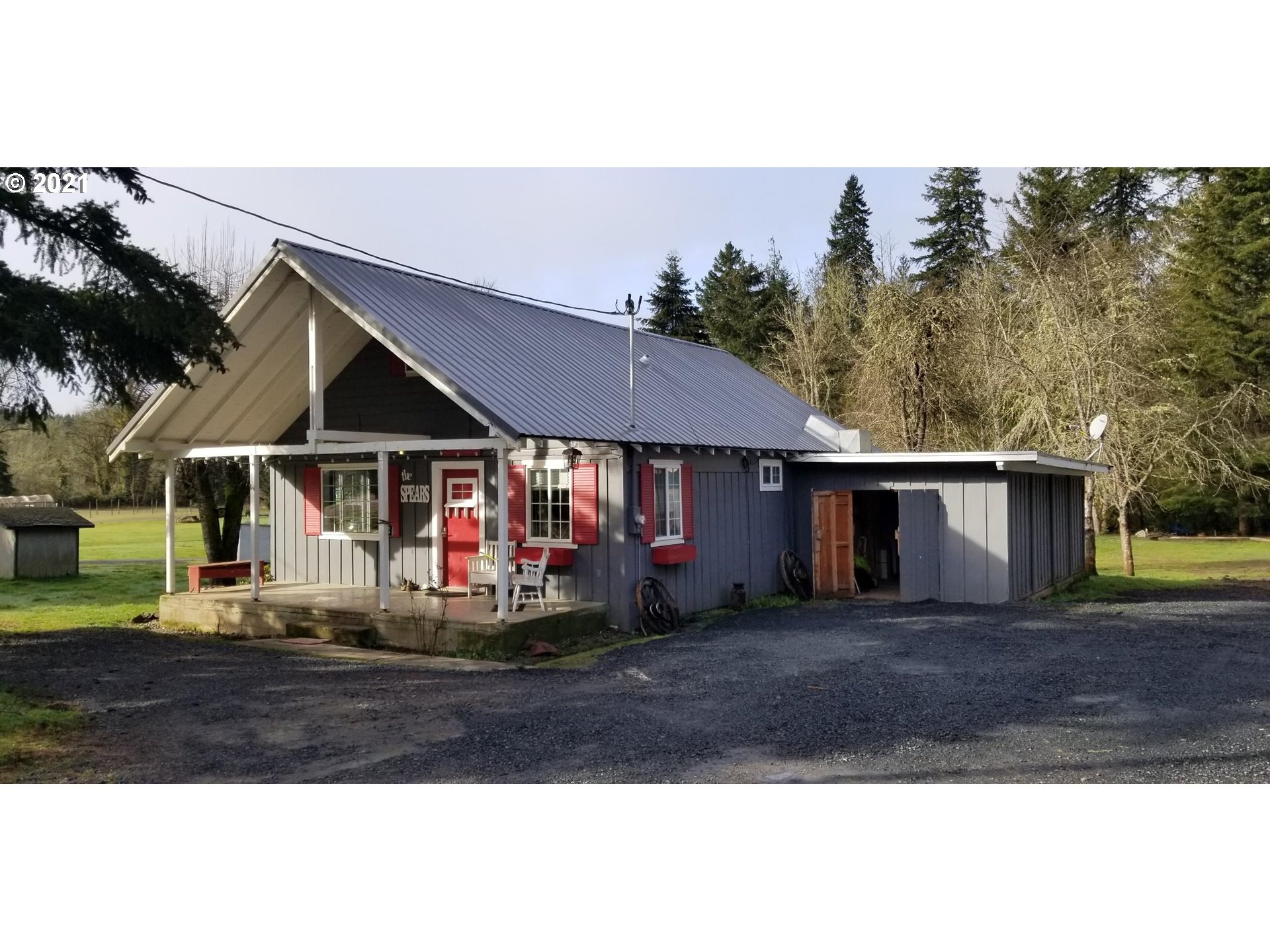 73994 London Road Cottage Grove, OR 97424 - Photo 1 of 24 Gallery Image 1
