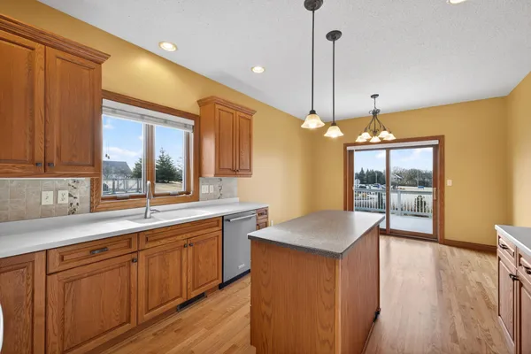 $465,000 | 2272 Coral Court Northeast, Rochester, MN 55906