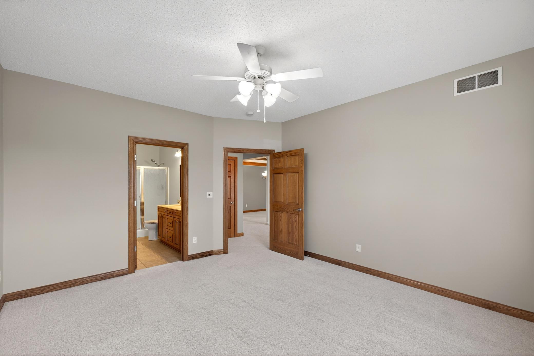 2272 Coral Court Northeast Rochester, MN 55906 - Photo 22 of 55