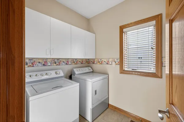 $465,000 | 2272 Coral Court Northeast, Rochester, MN 55906