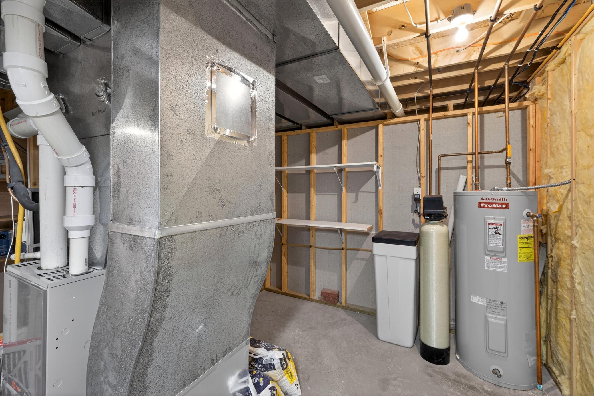 2272 Coral Court Northeast Rochester, MN 55906 - Photo 39 of 55