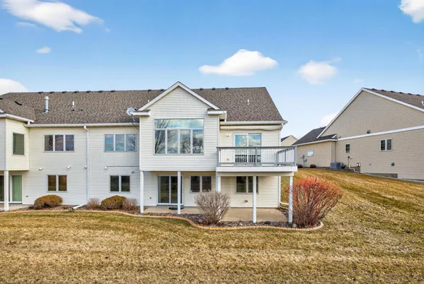 $465,000 | 2272 Coral Court Northeast, Rochester, MN 55906