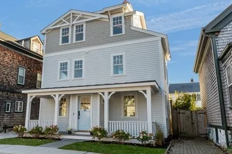 $1,950,000 | 39 Connection Street, Newport, RI 02840