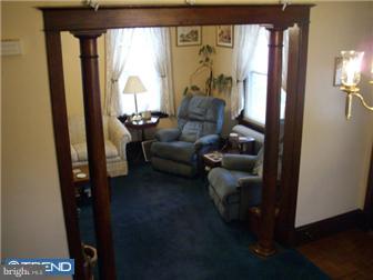 200 Rutledge Avenue Rutledge, PA 19070 - Photo 3 of 11 Living Room
