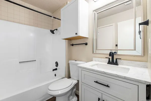 $1,500 | 12079 Stoney Bridge, San Antonio, TX 78247