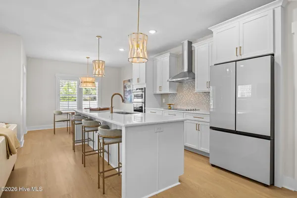 $619,900 | 109 Live Oak Cmns, Beaufort, NC 28516