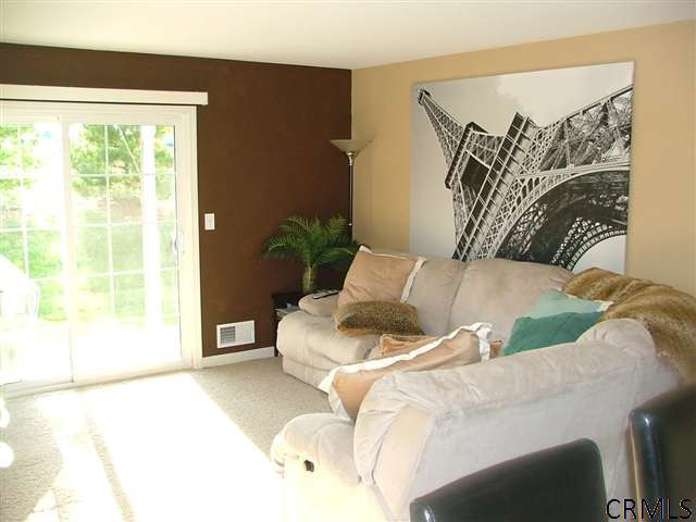 501 Cedar Rensselaer, NY 12144 - Photo 8 of 14 Photo 8