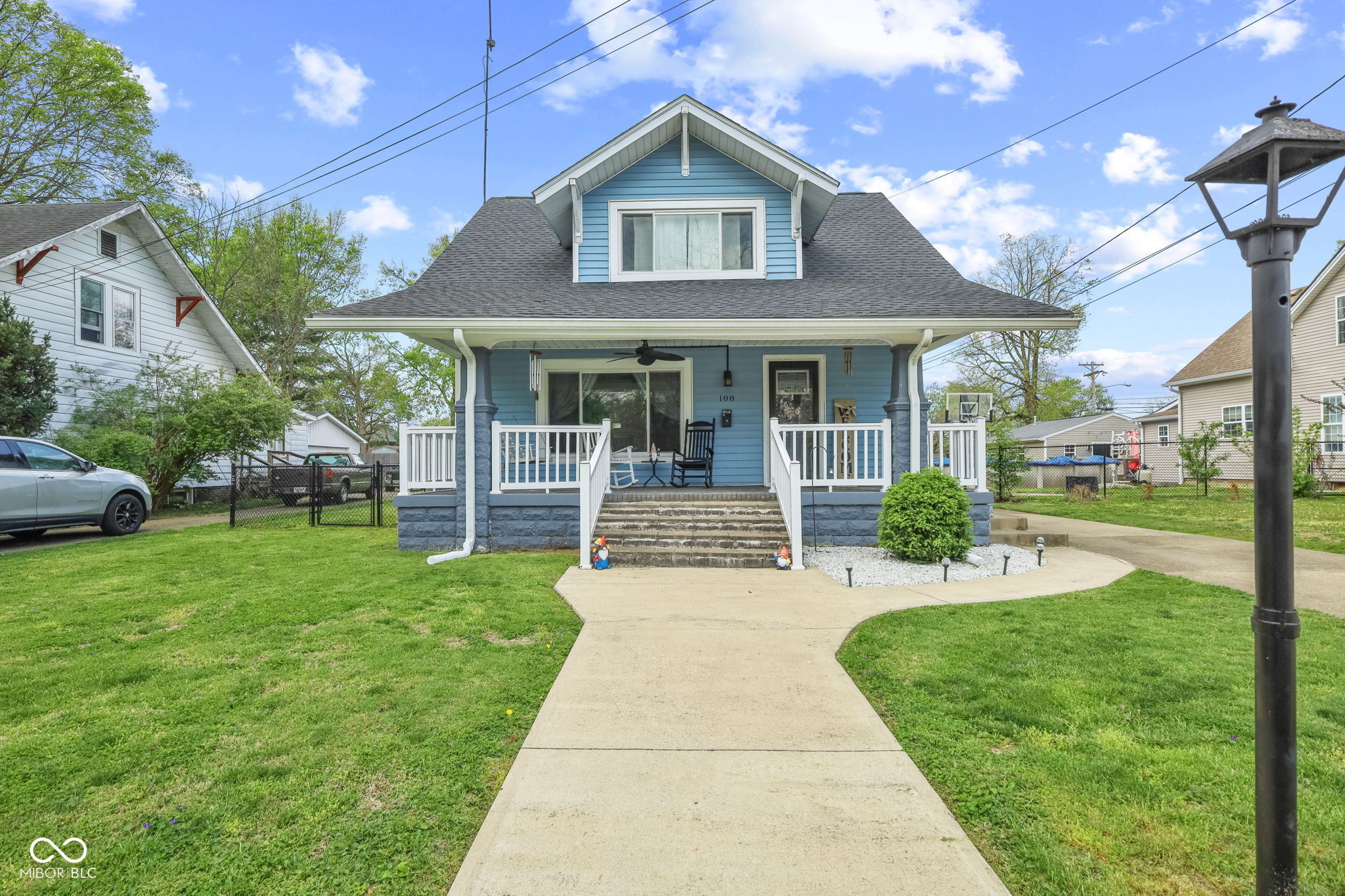 108 Lincoln Street Edinburgh, IN 46124 - Photo 2 of 37
