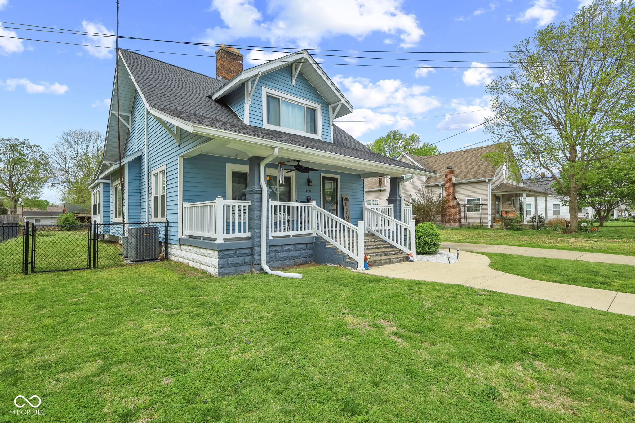 108 Lincoln Street Edinburgh, IN 46124 - Photo 4 of 37