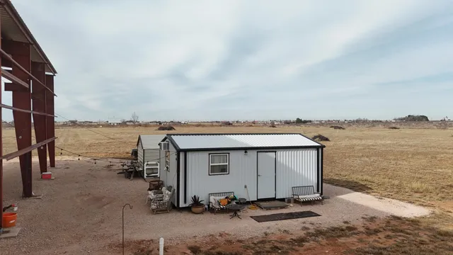 $600,000 | 2865 Southeast 5001, Andrews, TX 79714