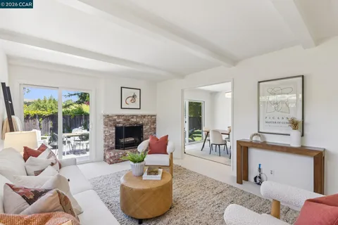 $1,695,000 | 263 Tharp Drive, Moraga, CA 94556