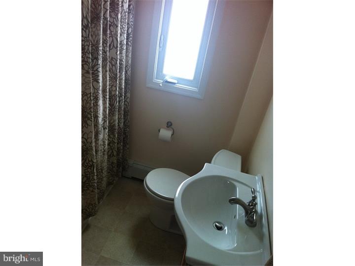 855 Cricket Road Secane, PA 19018 - Photo 21 of 25 Gallery Image 21