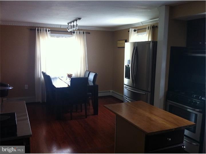 855 Cricket Road Secane, PA 19018 - Photo 6 of 25 Dining Room