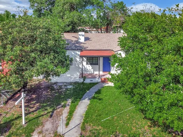 $2,990 | 547 Northwest 49th Street, Miami, FL 33127