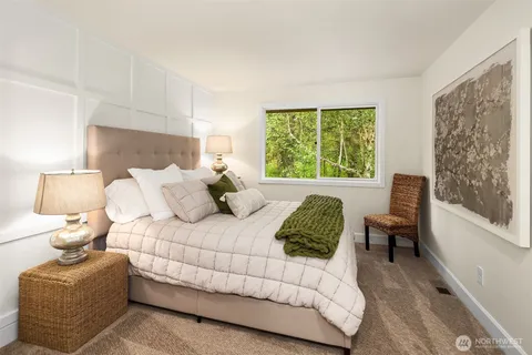 $2,895,000 | 14214 216th Avenue Northeast, Woodinville, WA 98077