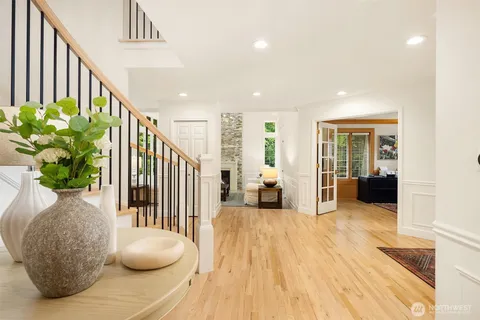 $2,895,000 | 14214 216th Avenue Northeast, Woodinville, WA 98077