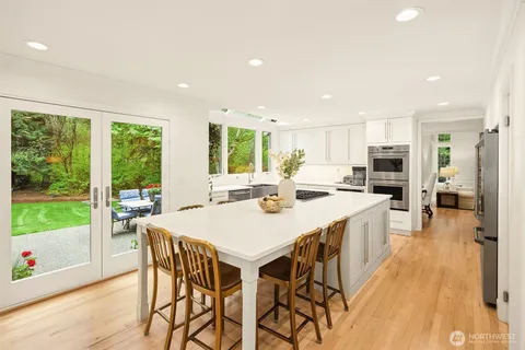 $2,895,000 | 14214 216th Avenue Northeast, Woodinville, WA 98077