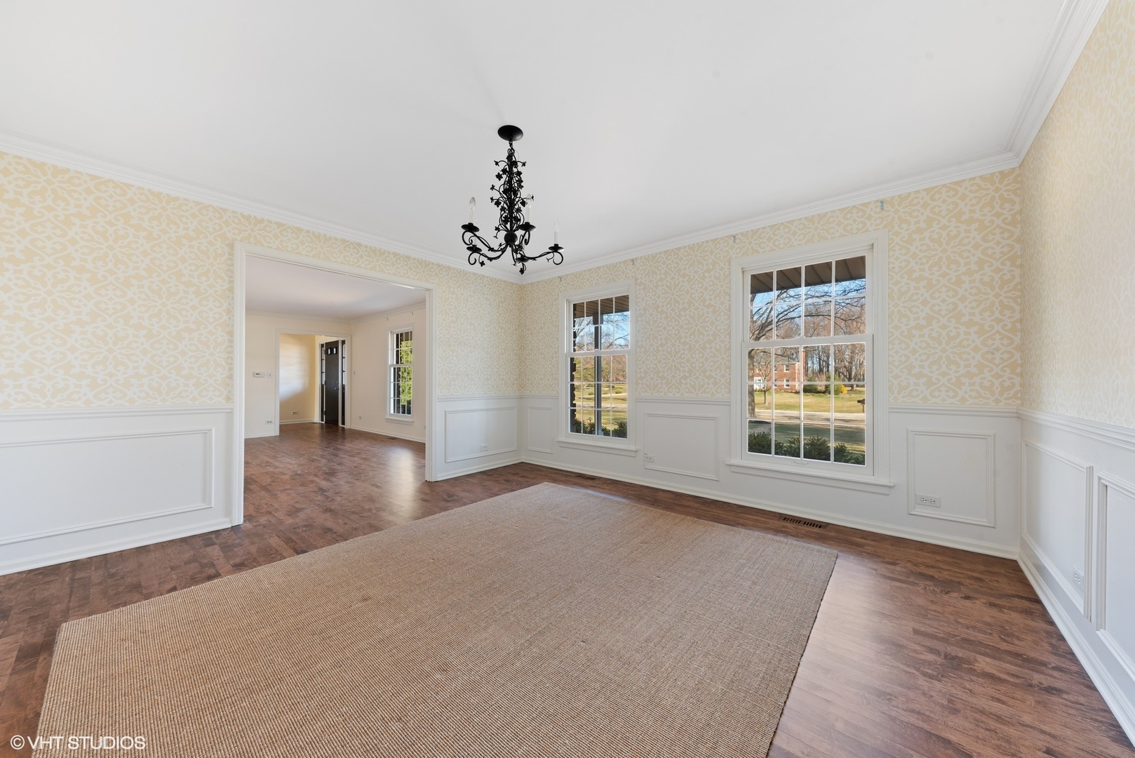 1221 Aberdeen Road Inverness, IL 60067 - Photo 11 of 31