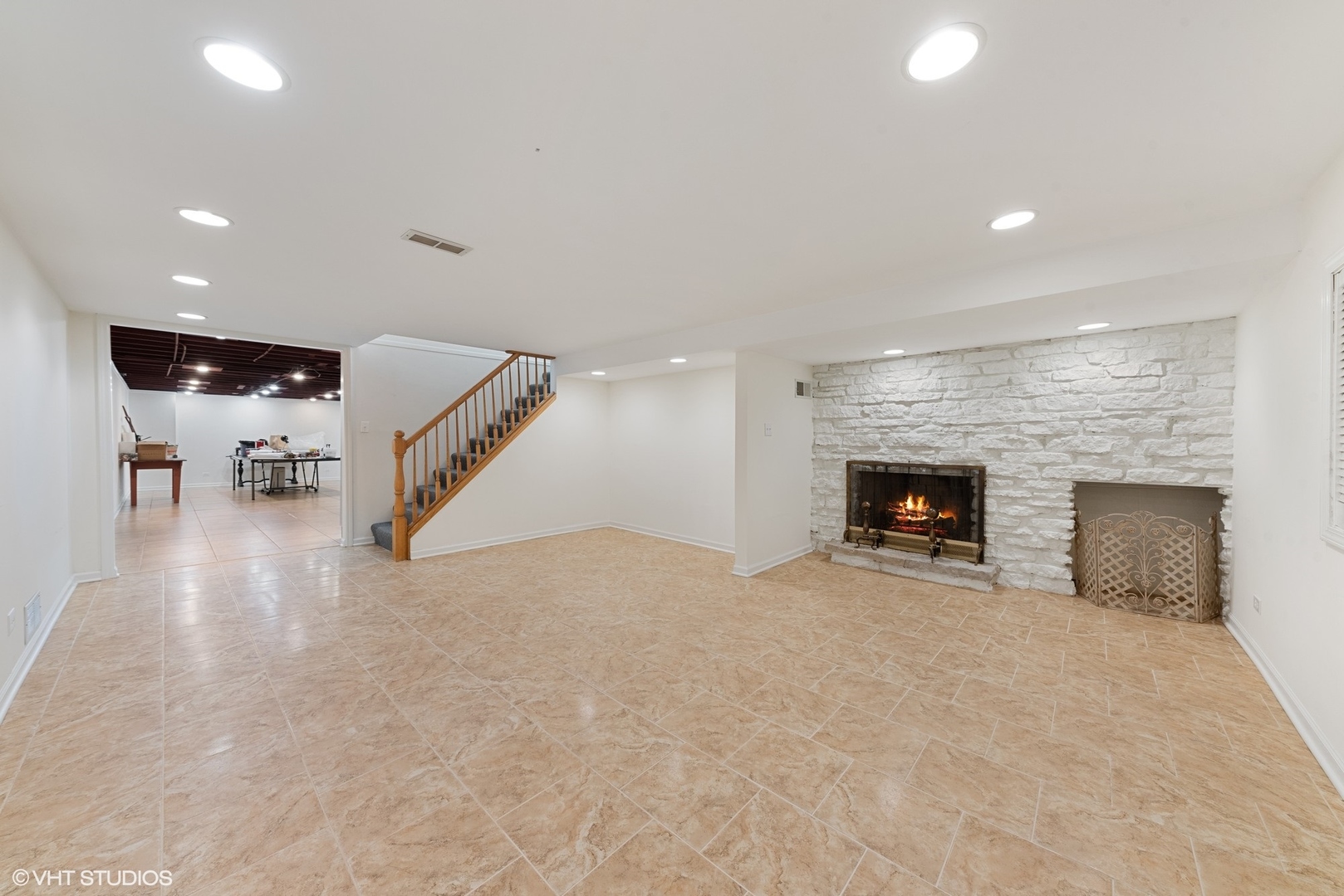 1221 Aberdeen Road Inverness, IL 60067 - Photo 24 of 31
