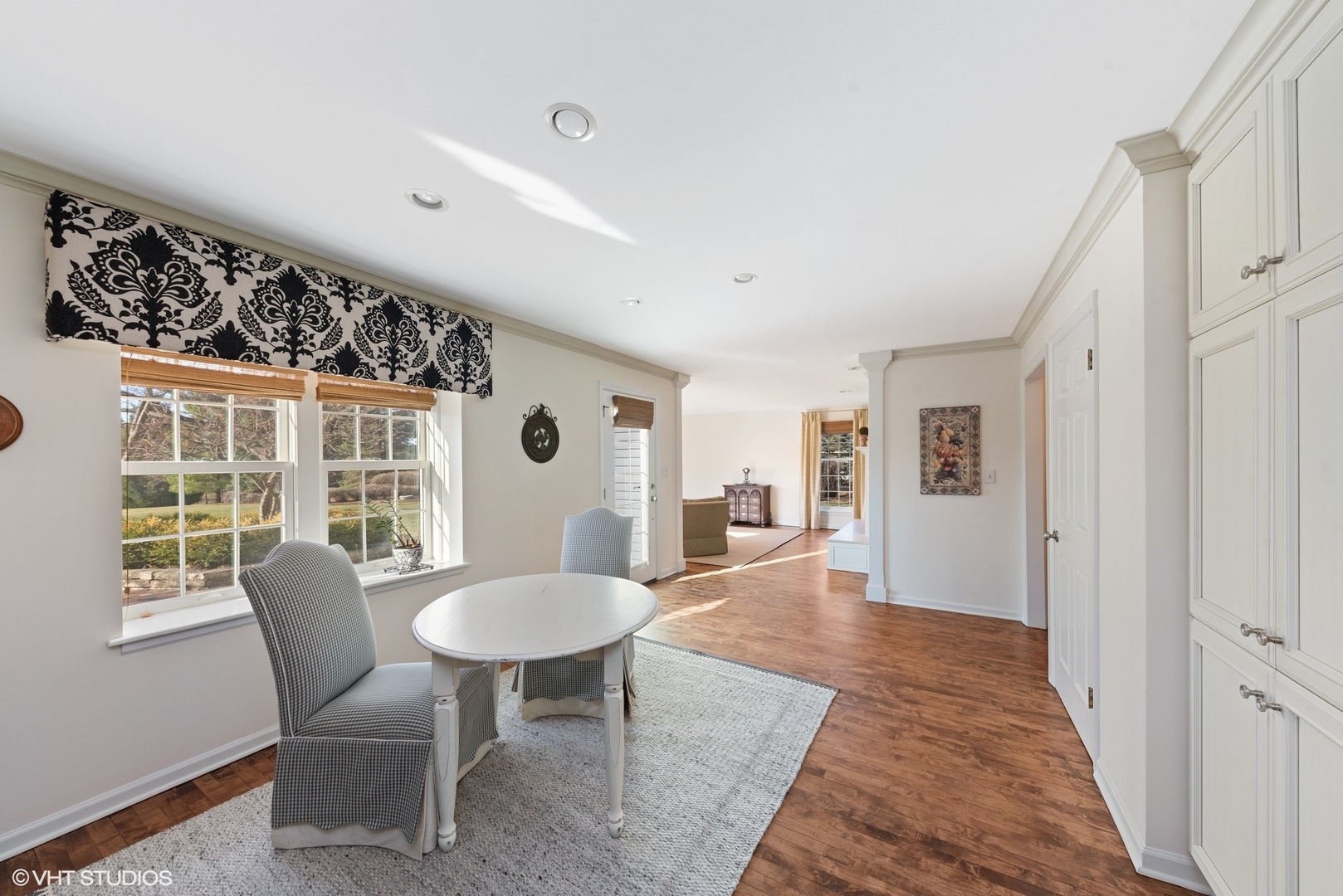 1221 Aberdeen Road Inverness, IL 60067 - Photo 8 of 31