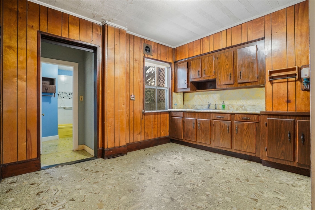 1 Copley Street Boston, MA 02119 - Photo 18 of 29 a view of a storage & utility room