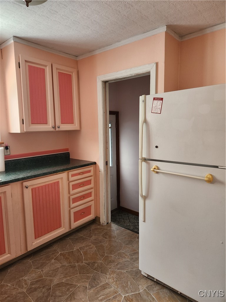 516 Cleveland Avenue Oneida, NY 13421 - Photo 9 of 19