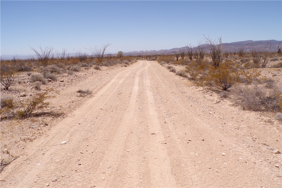 245-24-140 Ray Road Yucca, AZ 86438 - Photo 4 of 19 a view of ocean beach and mountain