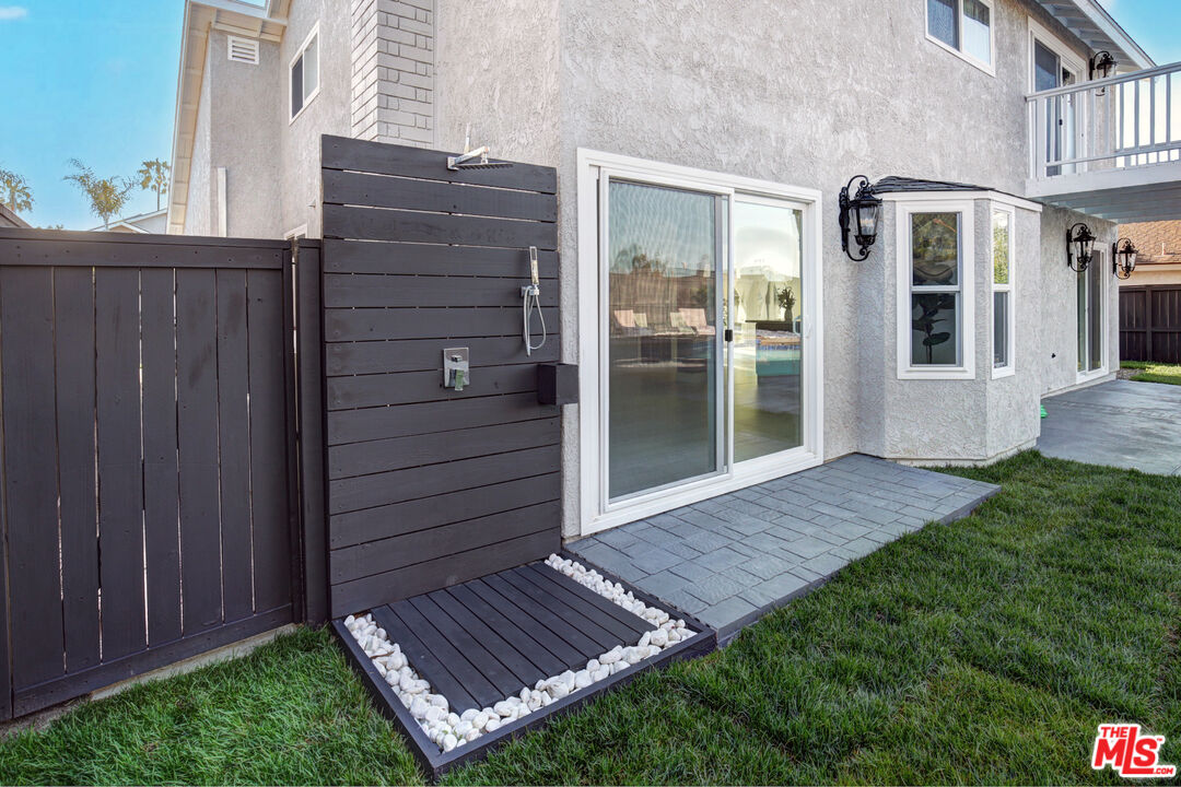 33051 Daniel Drive Dana Point, CA 92629 - Photo 30 of 30 a view of a backyard of the house