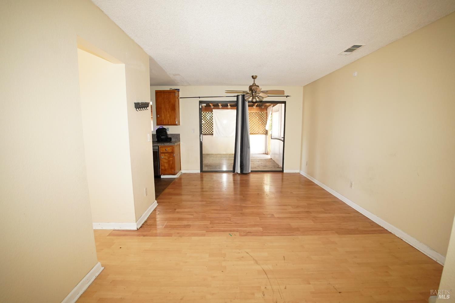 325 Jordan Street Vallejo, CA 94591 - Photo 19 of 41