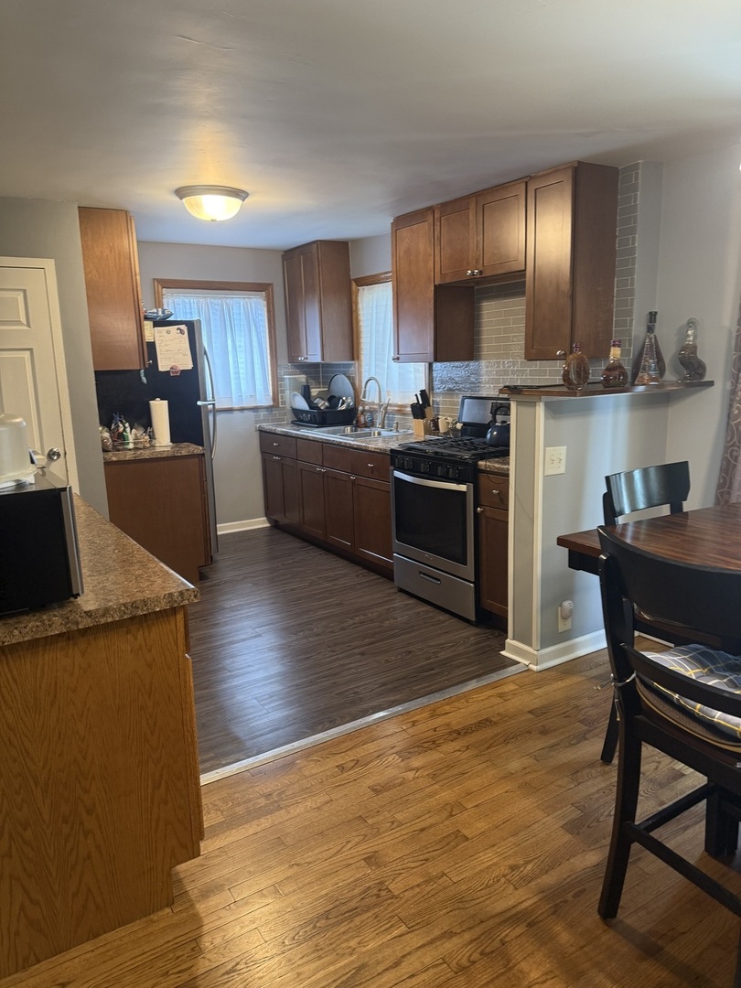 12 Gibson Road Park Forest, IL 60466 - Photo 8 of 19