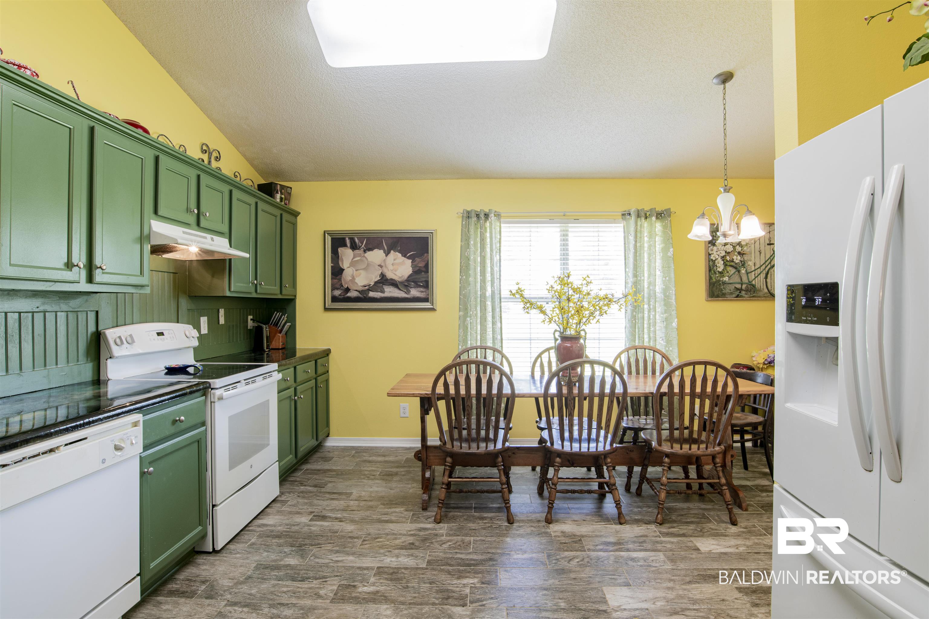 16251 Mansion Street Foley, AL 36535 - Photo 8 of 32 Gallery Image 8