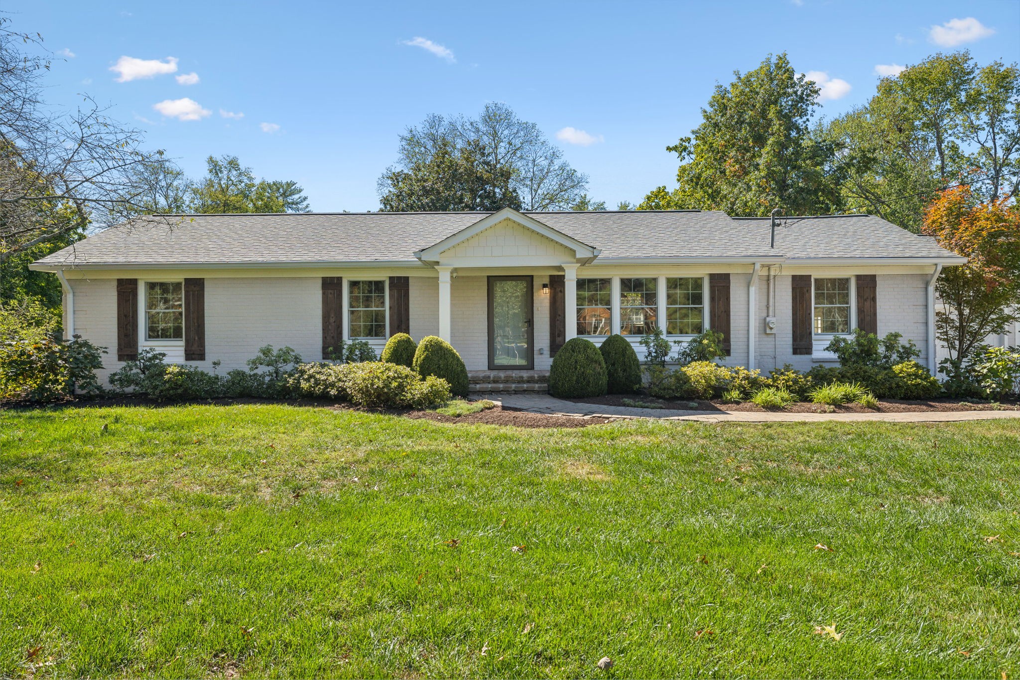 1999 South Berrys Chapel Road Franklin, TN 37069 - Photo 1 of 60 Gallery Image 1