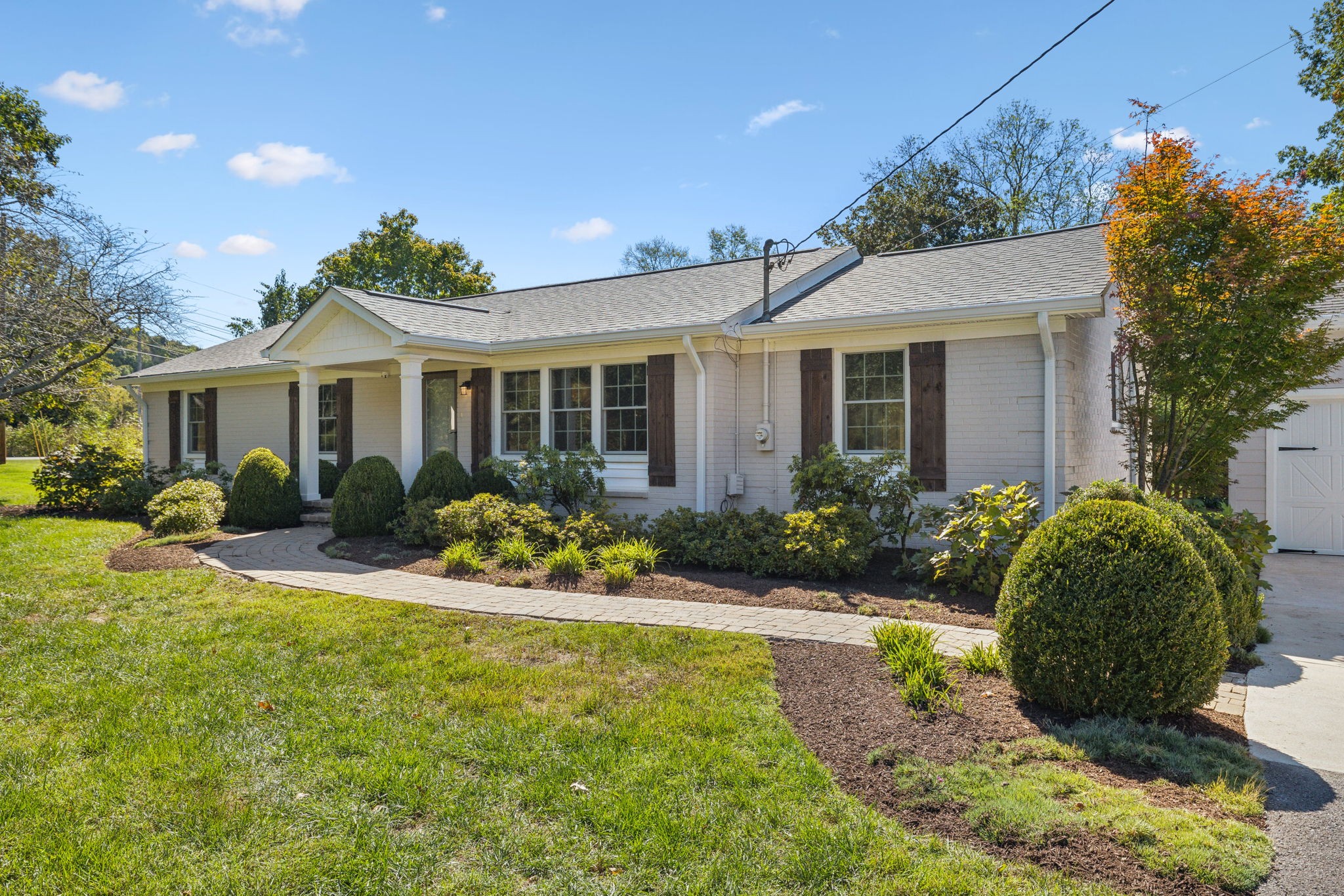 1999 South Berrys Chapel Road Franklin, TN 37069 - Photo 2 of 60 Gallery Image 2