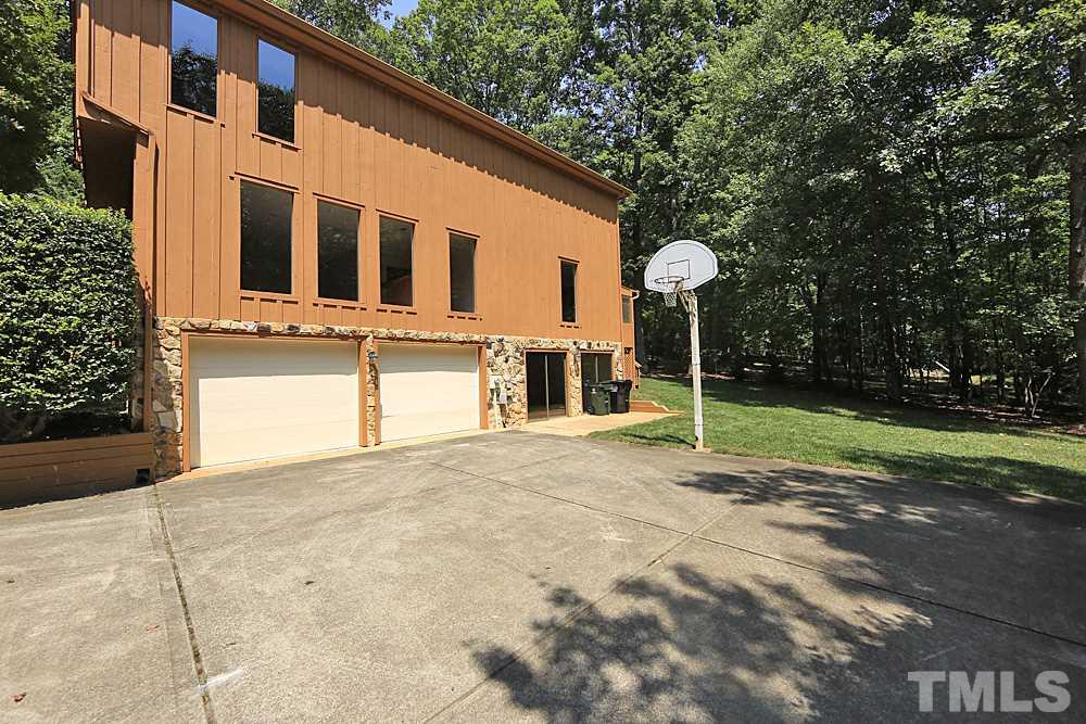 5120 Bartons Road Raleigh, NC 27613 - Photo 26 of 26 Side entry garage
