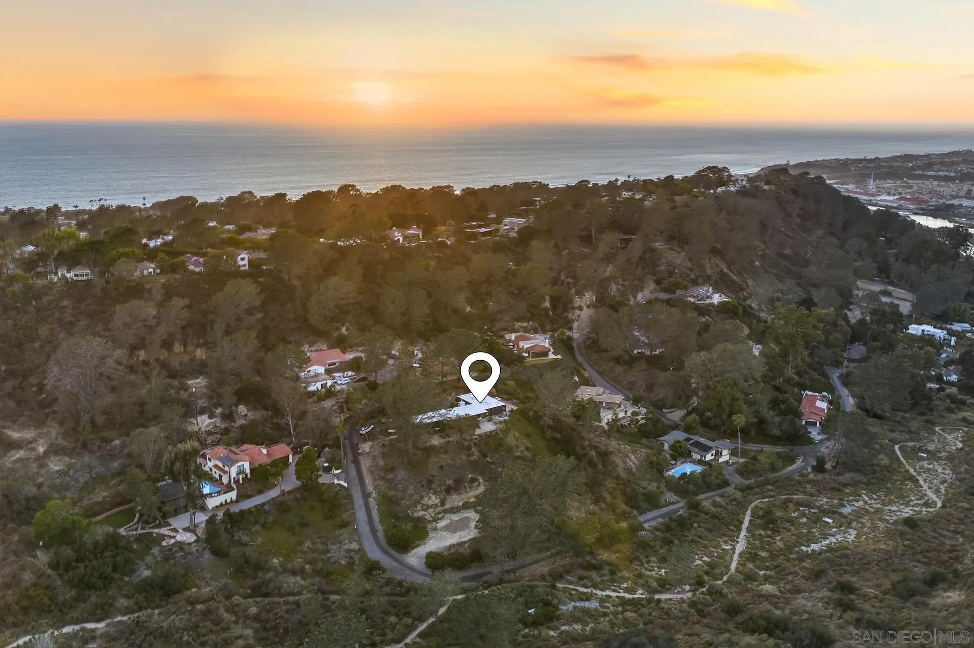 1234 Oribia Road Del Mar, CA 92014 - Photo 3 of 36