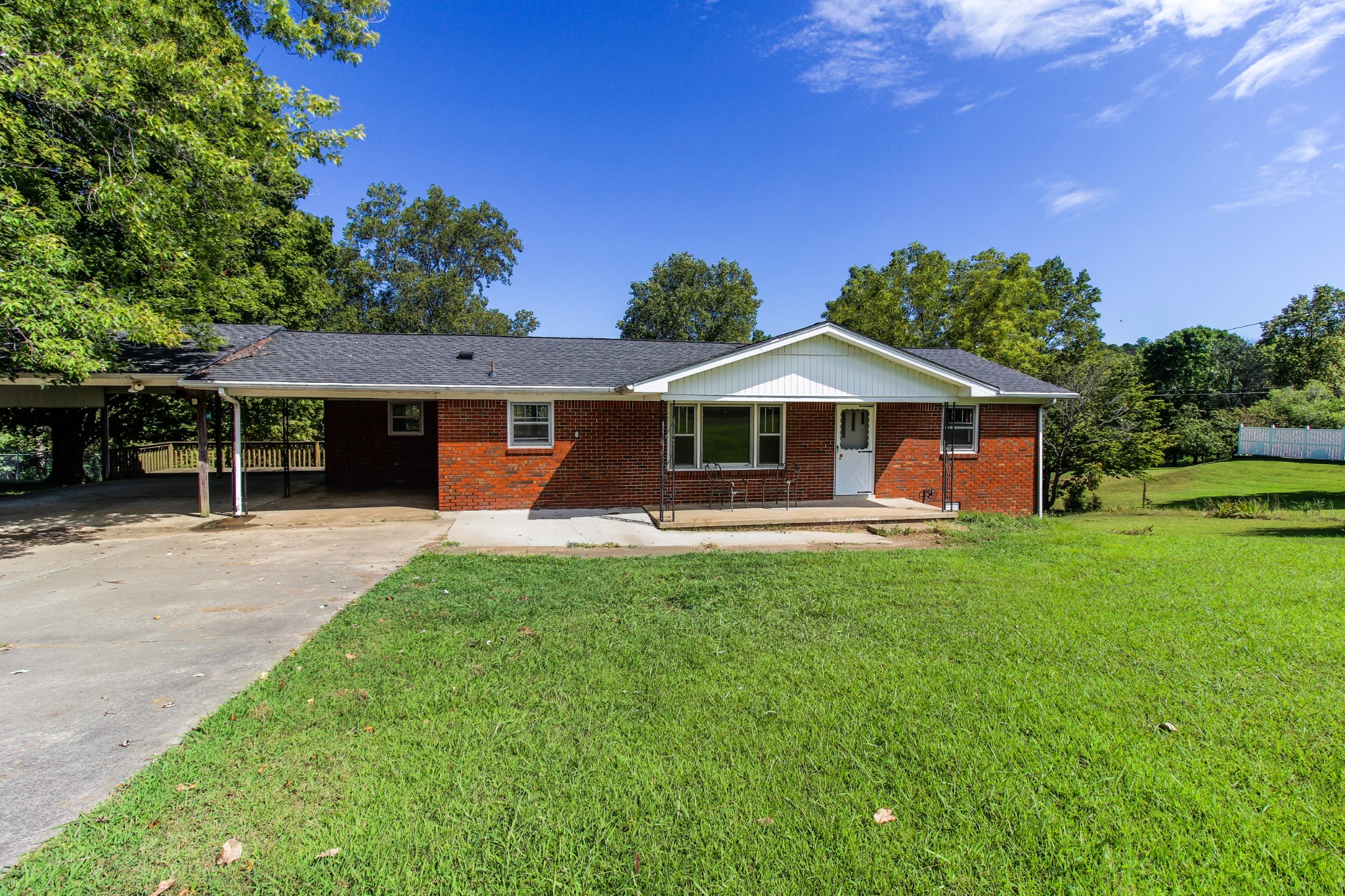96 Landfill Road Waverly, TN 37185 - Photo 2 of 14 Gallery Image 2