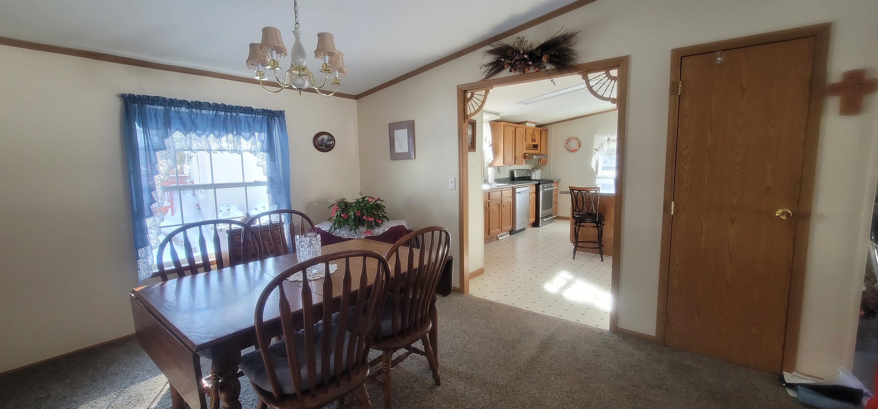 426 Friar Tuck Drive Exeter, NH 03833 - Photo 8 of 21