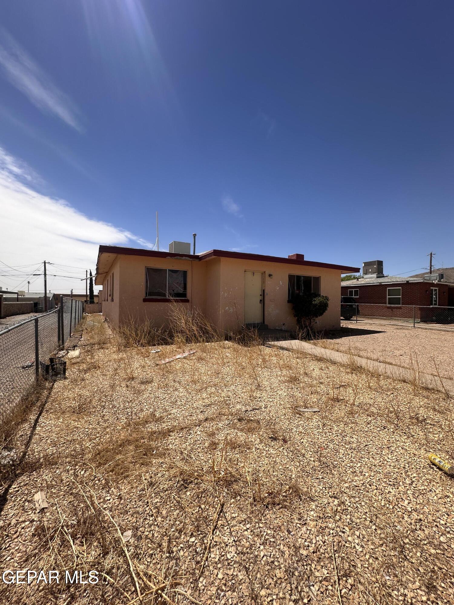 9220 Raleigh Drive El Paso, TX 79924 - Photo 4 of 6 a view of a terrace