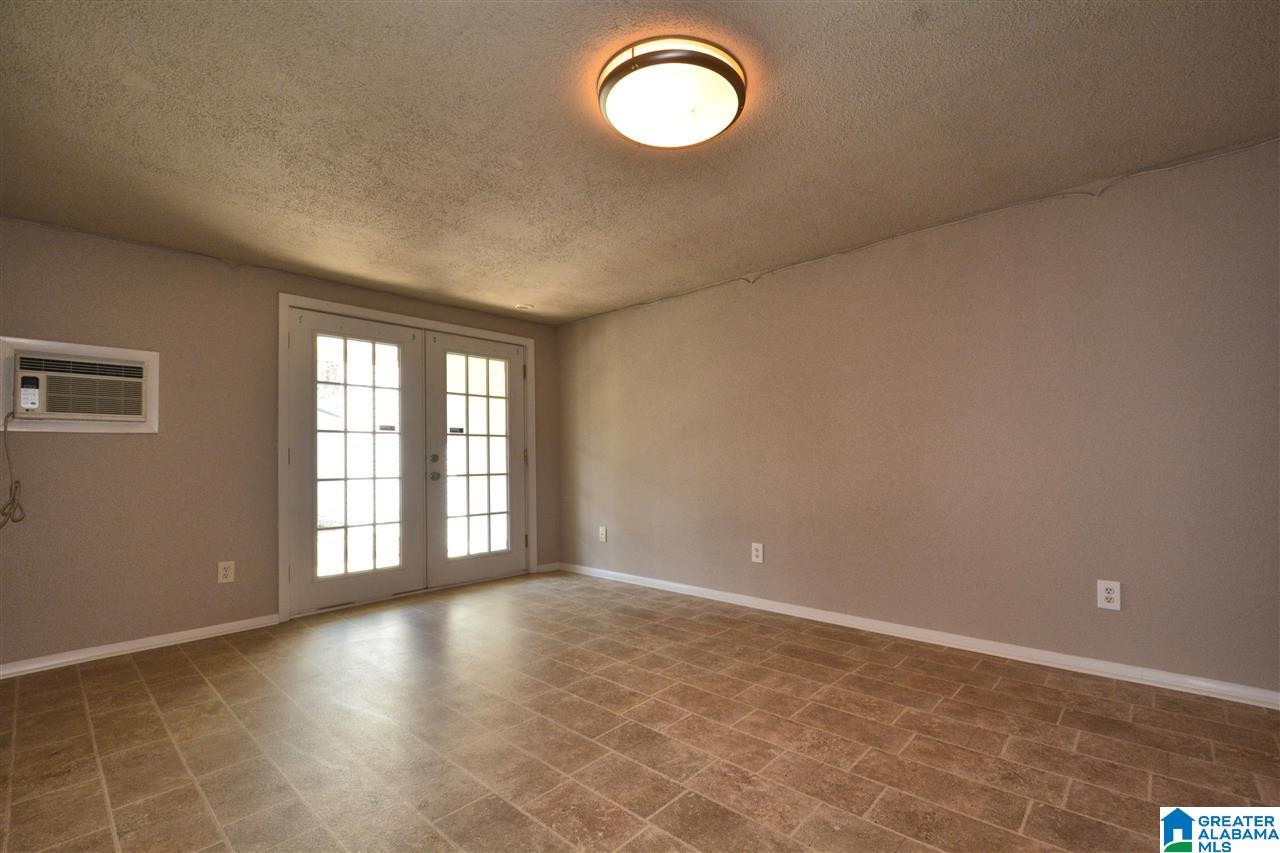 601 Running Brook Road, Unit 601 Hoover, AL 35226 - Photo 5 of 37