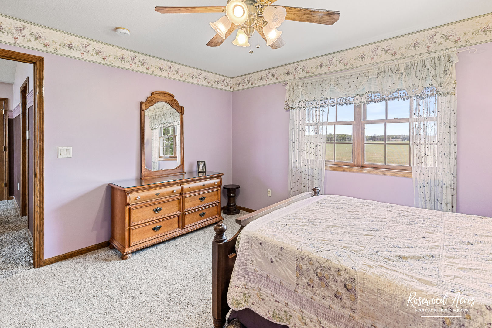 2021 Wiley Ridge Road Kankakee, IL 60901 - Photo 22 of 32 a bedroom with a bed and a dresser