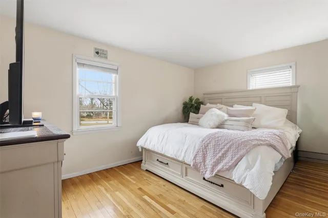 $635,000 | 22 Hovenkamp Avenue, Nanuet, NY 10954