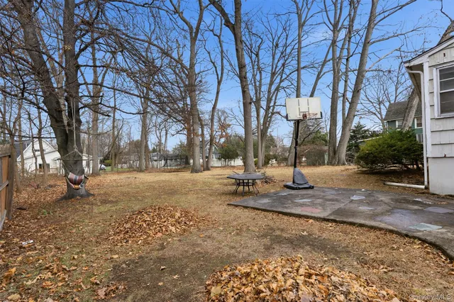 $635,000 | 22 Hovenkamp Avenue, Nanuet, NY 10954