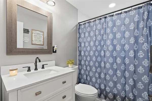 $615,000 | 22 Hovenkamp Avenue, Nanuet, NY 10954