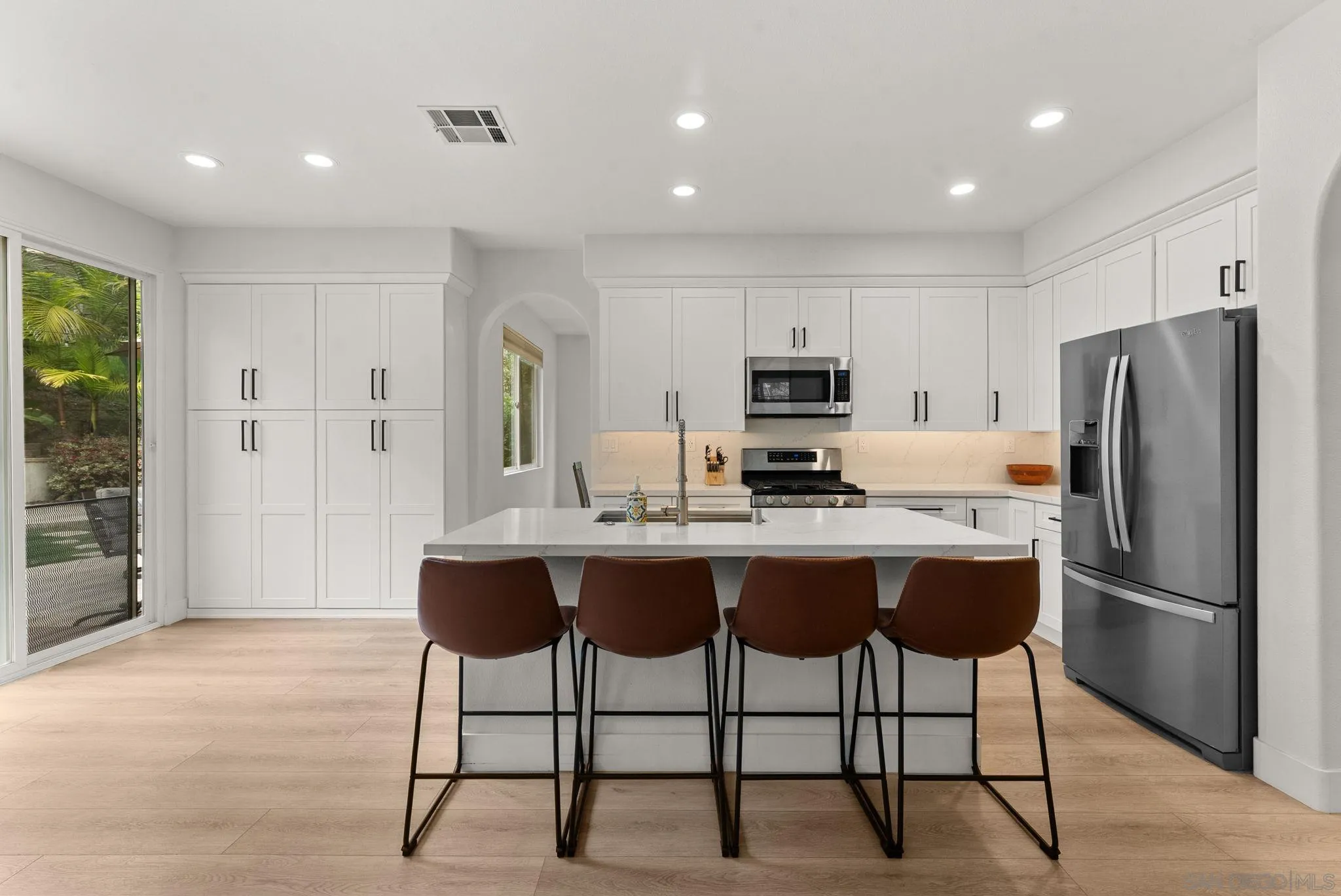 6029 Rancho Bravado Carlsbad, CA 92009 - Photo 11 of 31