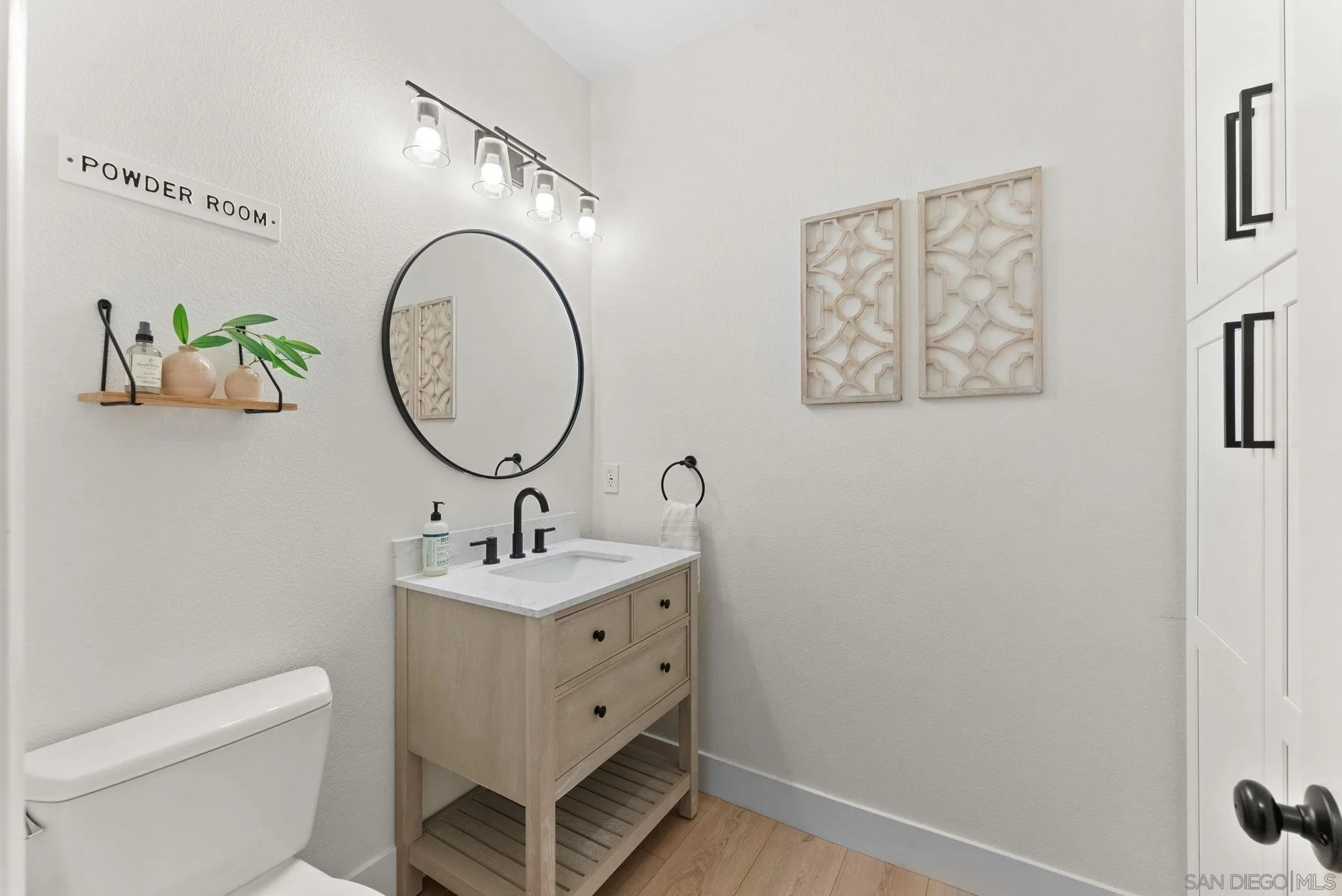 6029 Rancho Bravado Carlsbad, CA 92009 - Photo 12 of 31