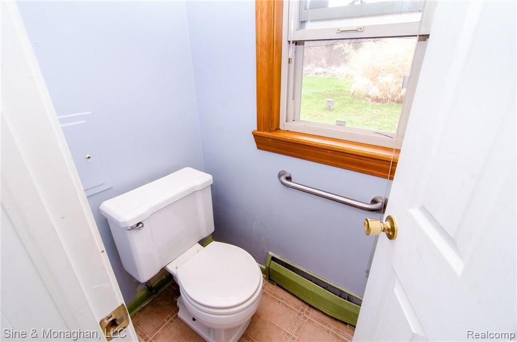 2909 East Wattles Road Troy, MI 48085 - Photo 15 of 28